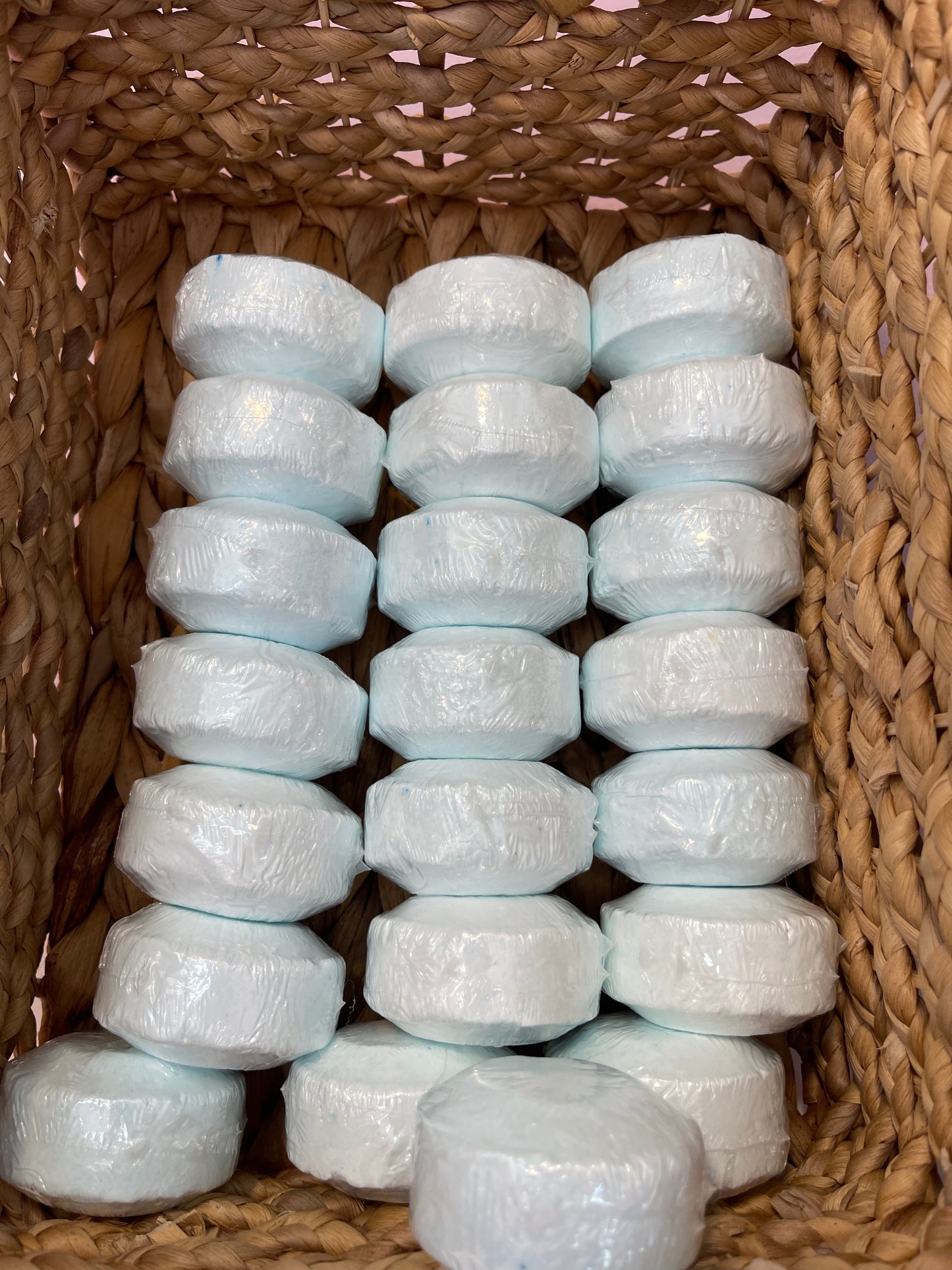 3.5 oz Peppermint Shower Steamer