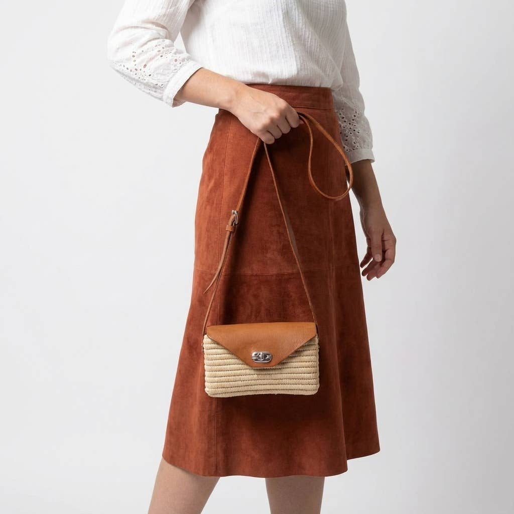 Handmade Straw & Leather Crossbody Bag - Mini Boho Purse: Brown / Small