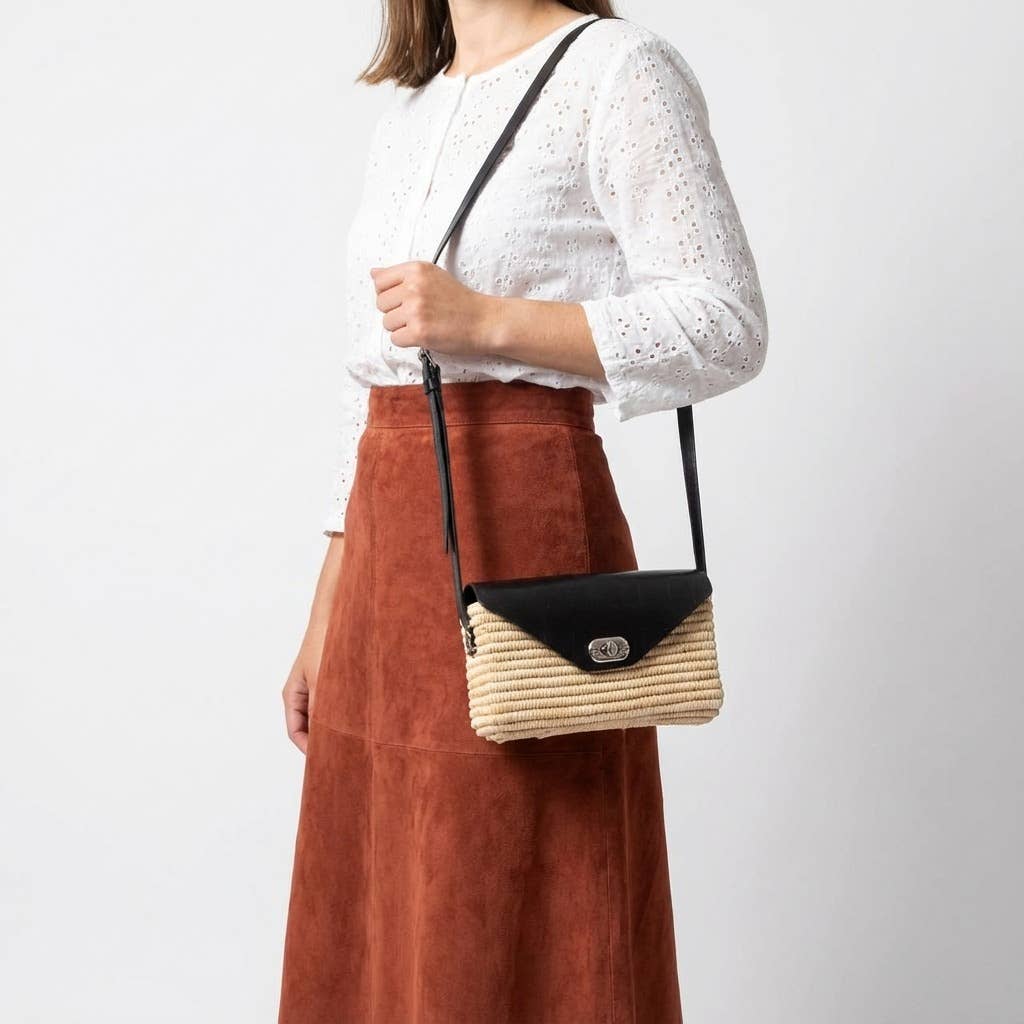 Handmade Straw & Leather Crossbody Bag - Mini Boho Purse: Brown / Small