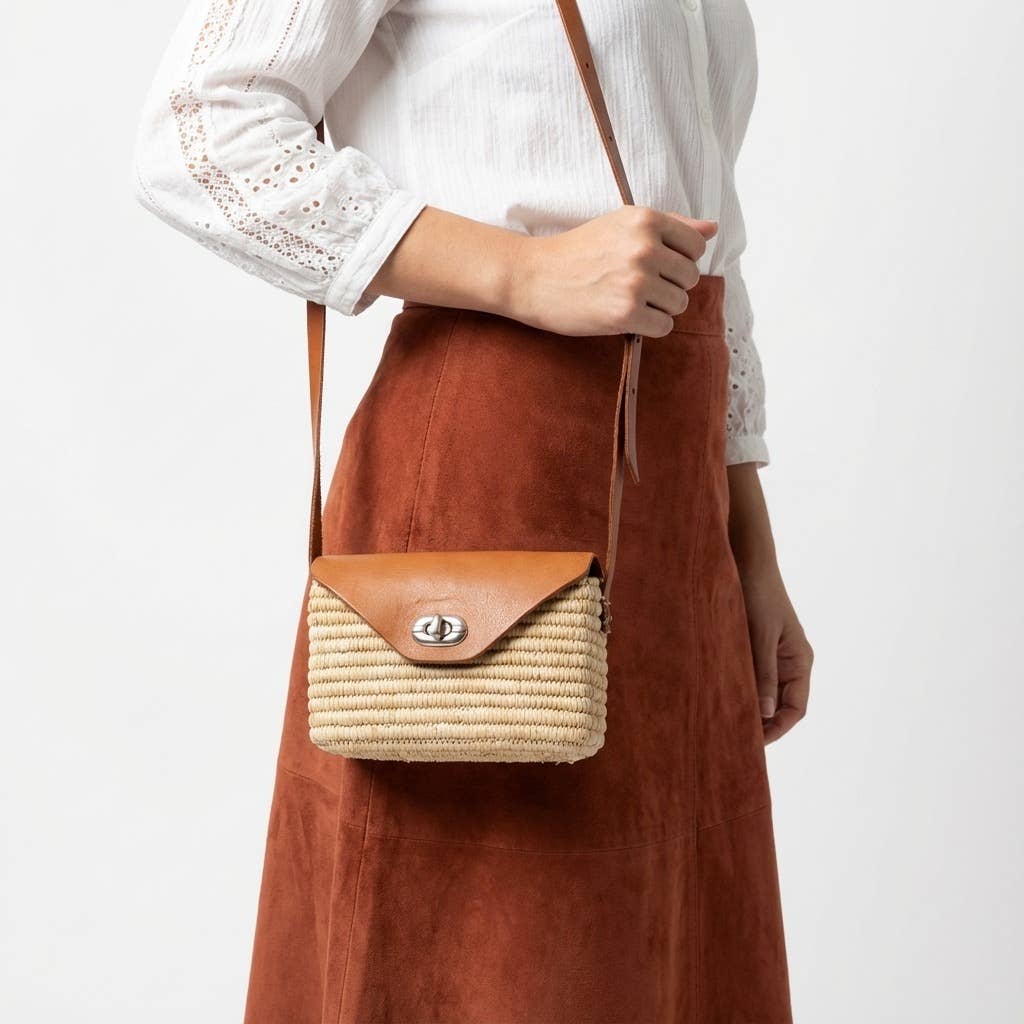 Handmade Straw & Leather Crossbody Bag - Mini Boho Purse: Brown / Small